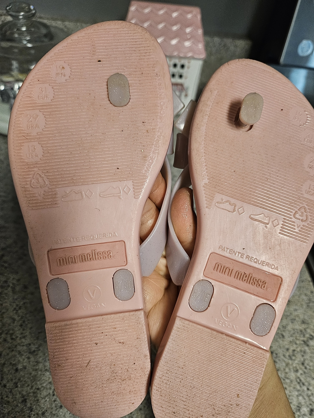 Mini Melissa Girls' Pink Heart Bow Jelly Sandals - Picture 4 of 7
